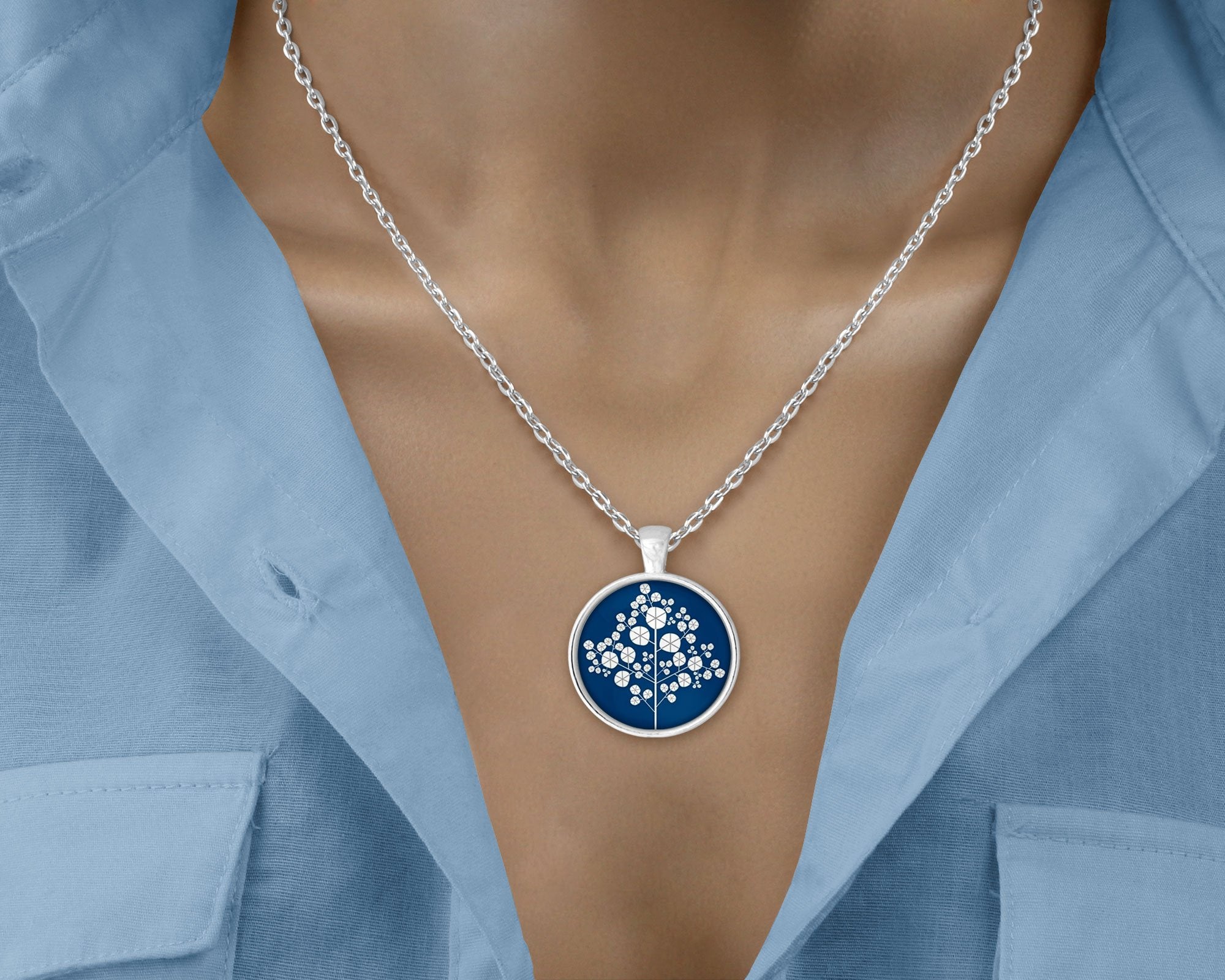 Family Tree - Circles - Love Lucy Silver Pendant